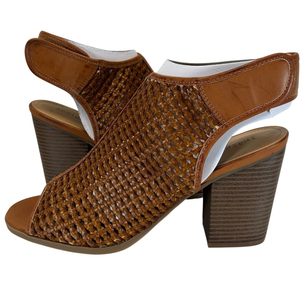 Indigo Rd Irpeele Womens Medium Brown Woven Open Toe Block Heel Sandals 11 New
